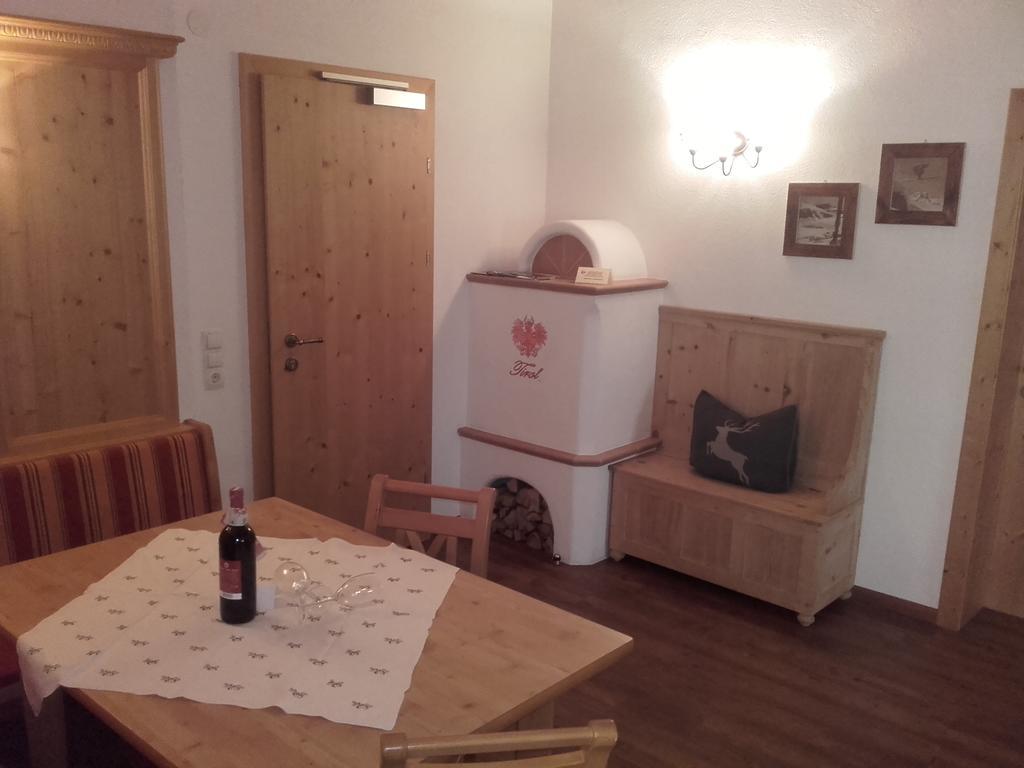 Tirol Appartement Haus Zillertal Zell am Ziller Szoba fotó